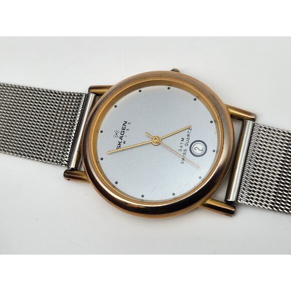 Vintage Authentic SKAGEN SWISS 7 Jewels 3ATM Date Indicator Quartz Wristwatch - Picture 2 of 12